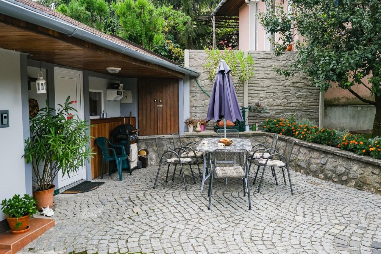 Apartment Livi Mikulov Extérieur photo